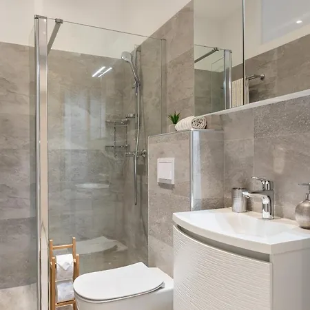 Apartment Pearl Of Split, With Terrace For 4 *